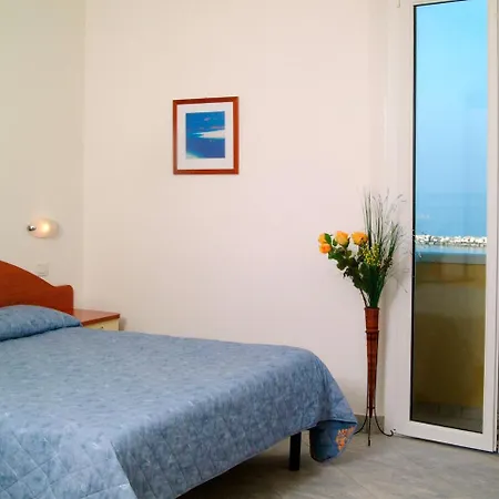 Locazione Turistica Carioca.3 Apartment *